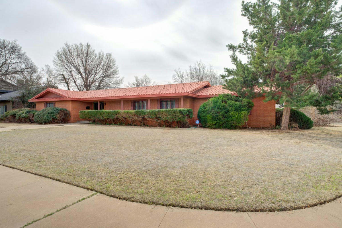 4423 10TH ST, LUBBOCK, TX 79416, photo 1 of 50