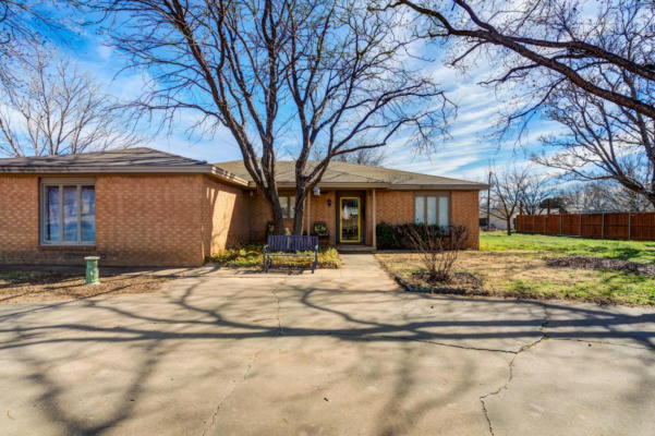10701 LYNNHAVEN AVE, LUBBOCK, TX 79423, photo 4 of 47