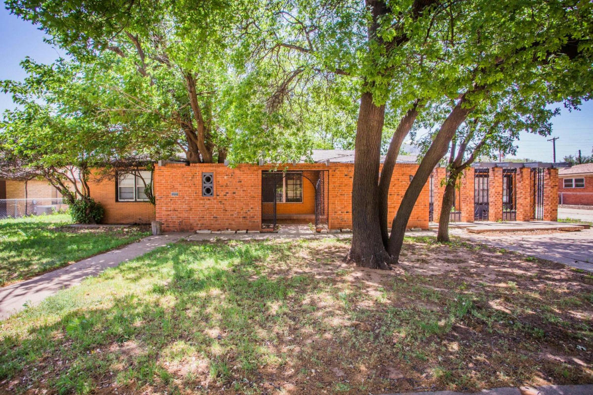 2213 33RD ST, LUBBOCK, TX 79411, photo 1 of 29