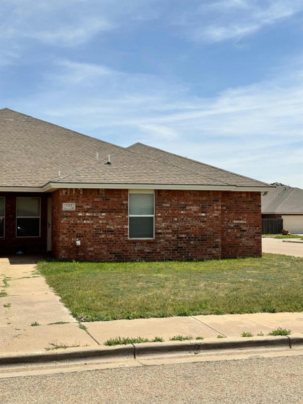 502 N CLINTON AVE, LUBBOCK, TX 79416, photo 1 of 10
