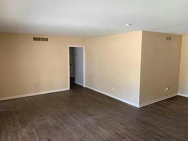 3709 27TH ST, LUBBOCK, TX 79410, photo 4 of 22