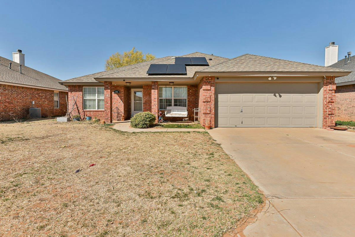 6904 10TH ST, LUBBOCK, TX 79416, photo 1 of 17